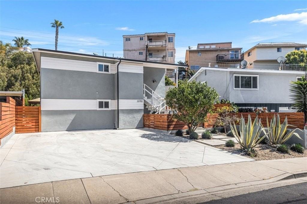 33782 Robles Dr - Photo 2 of 50