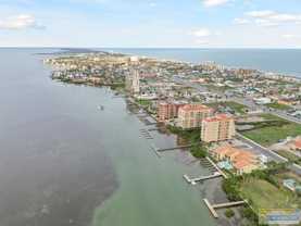 201 W Capricorn Dr - Photo 1 of 1