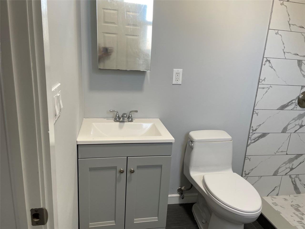 30 N Liberty Dr - Photo 3 of 11