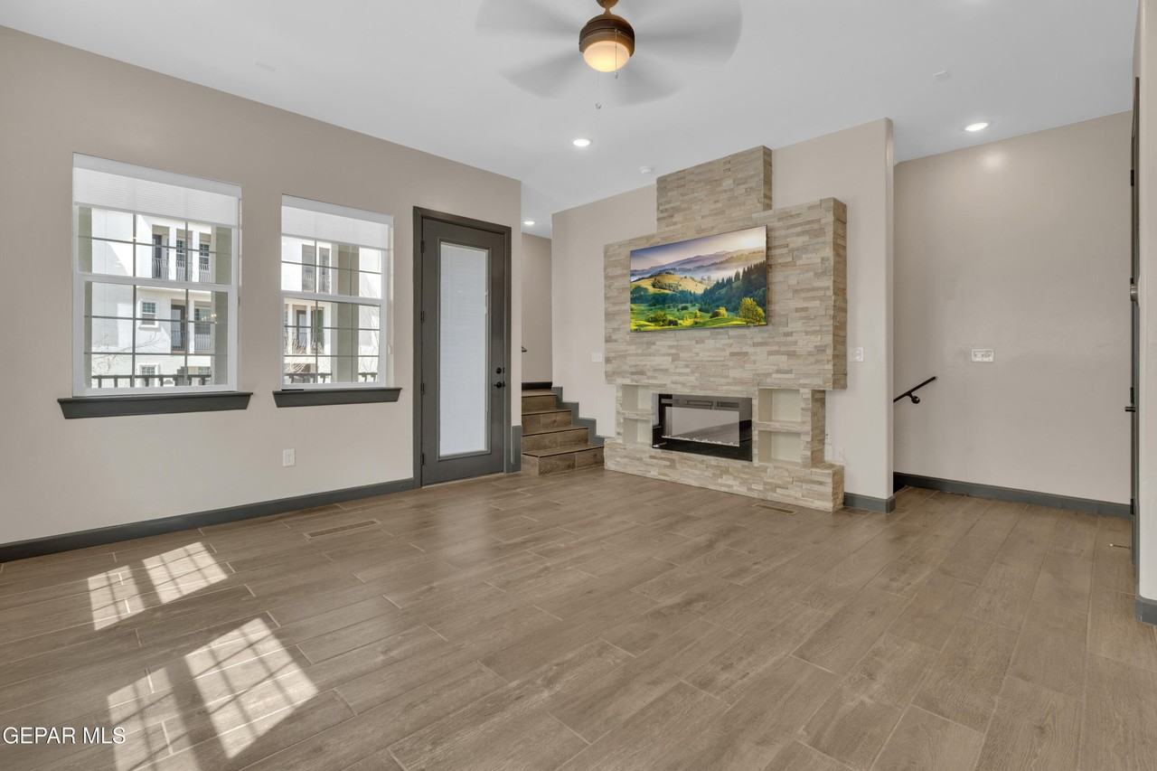 461 Vin Benicarlo Pl - Photo 5 of 50