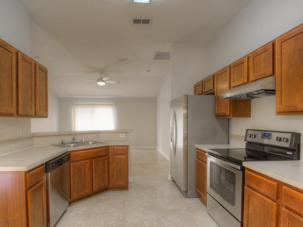 2916 Brittany Bluff Dr - Photo 4 of 15