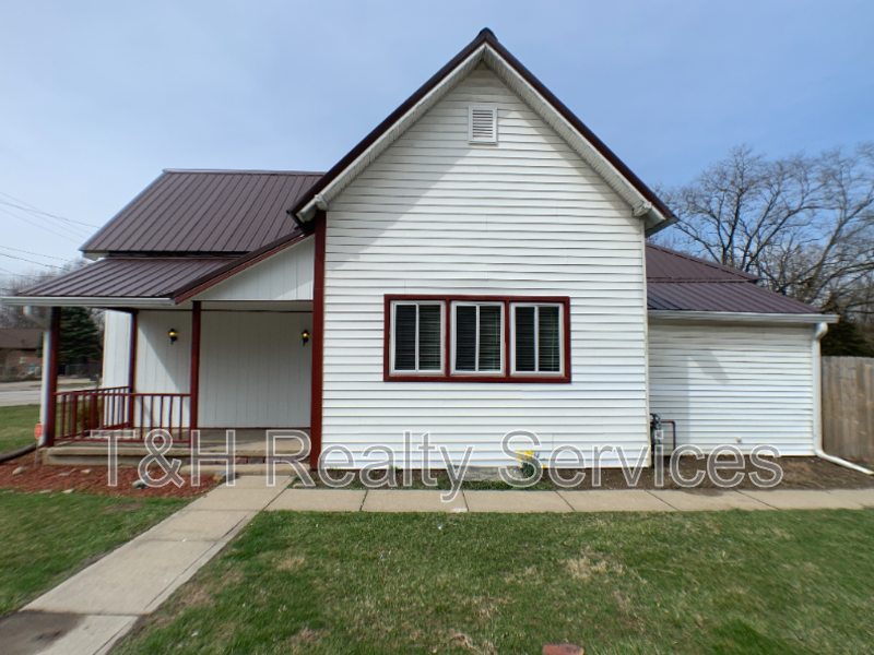 11120 E Mcgregor Rd #A - Photo 3 of 22