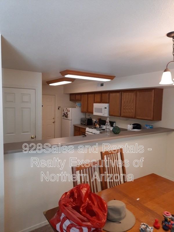 1116 W Overland Pass Dr - Photo 4 of 12