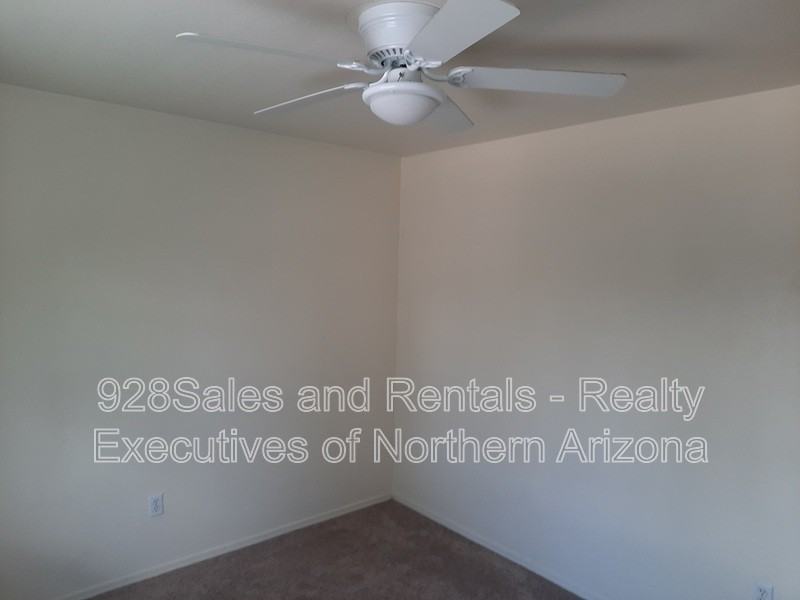 1116 W Overland Pass Dr - Photo 7 of 12