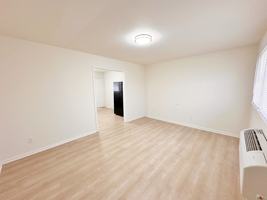 featured image of 819 Dana Pl