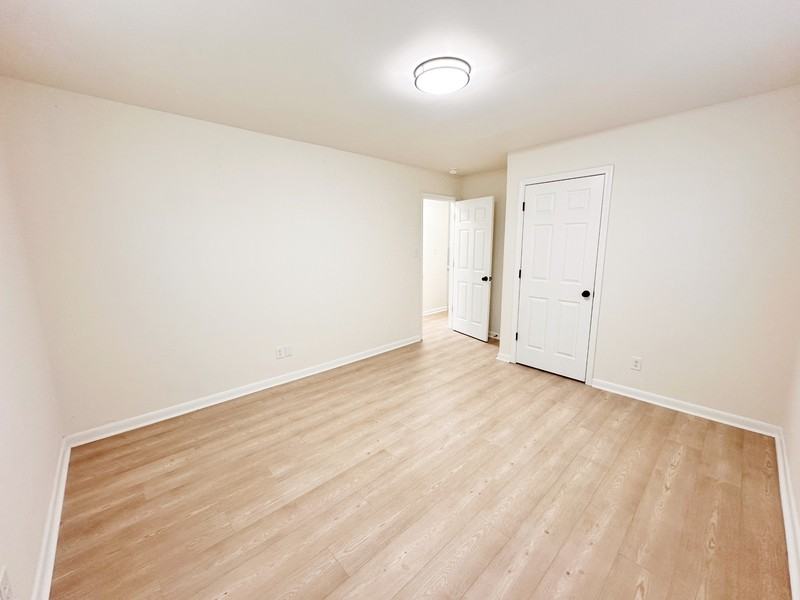 819 Dana Pl - Photo 5 of 7