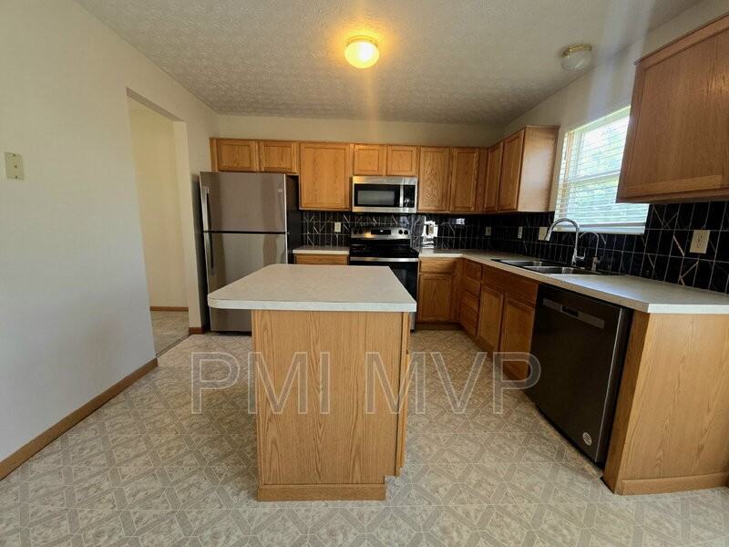 4207 Asbury Ridge Dr - Photo 3 of 20