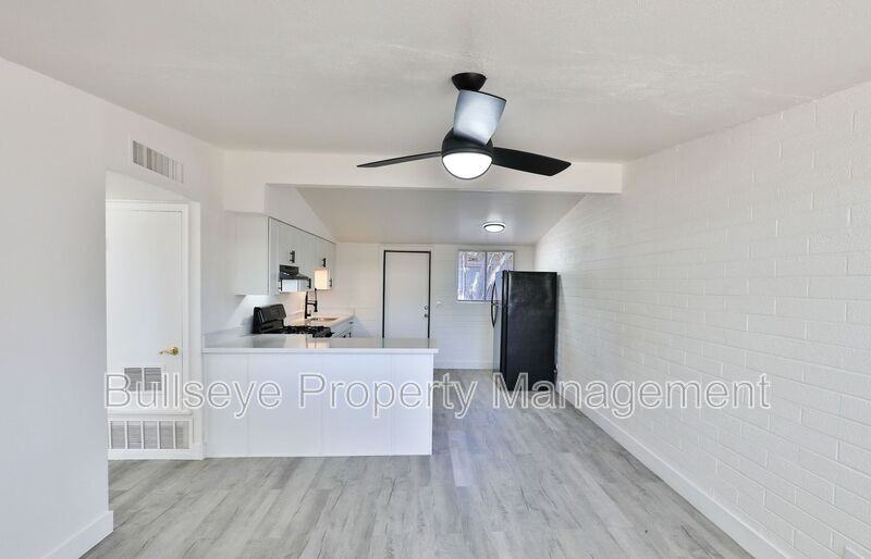 621 S California St #A - Photo 7 of 21