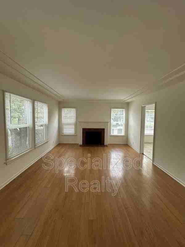 769 E Doran St - Photo 2 of 16