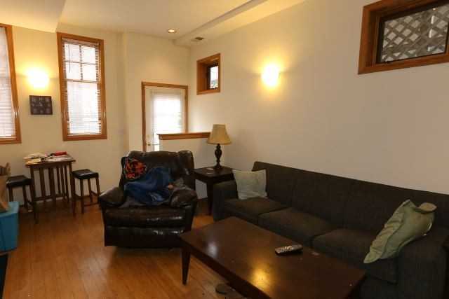 929 W Wolfram St #1 - Photo 5 of 20