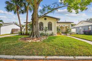 featured image of 3120 S Julia Cir