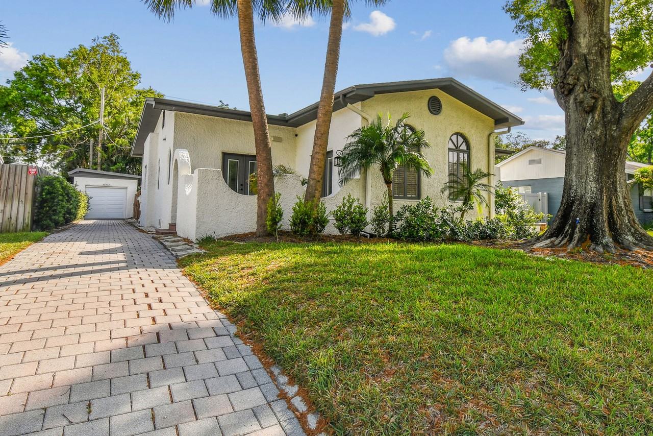 3120 S Julia Cir - Photo 6 of 50