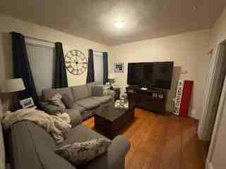 16 Caldwell Ave #1R - Photo 2 of 19