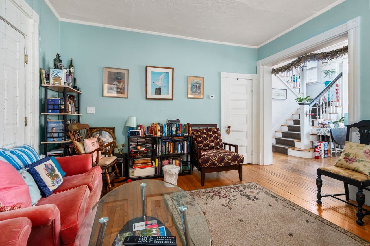 701 Cambridge St #A - Photo 3 of 19