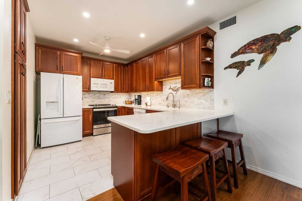 41 Kai Makani Loop #102 - Photo 2 of 34