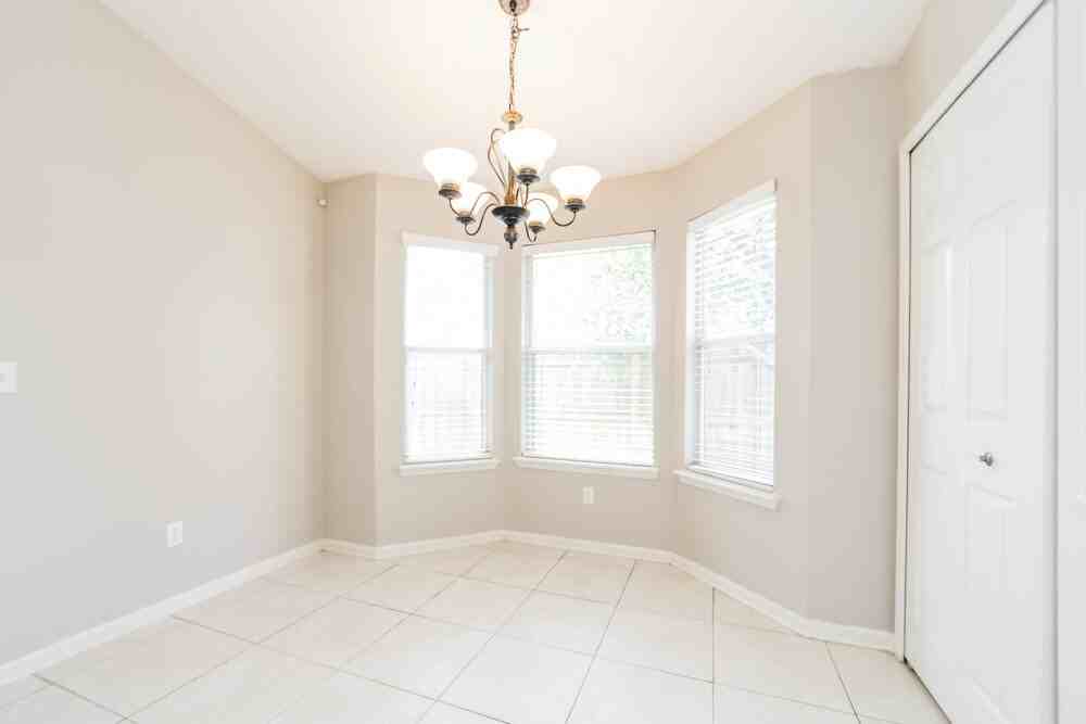 2429 Egrets Glade Dr - Photo 6 of 16