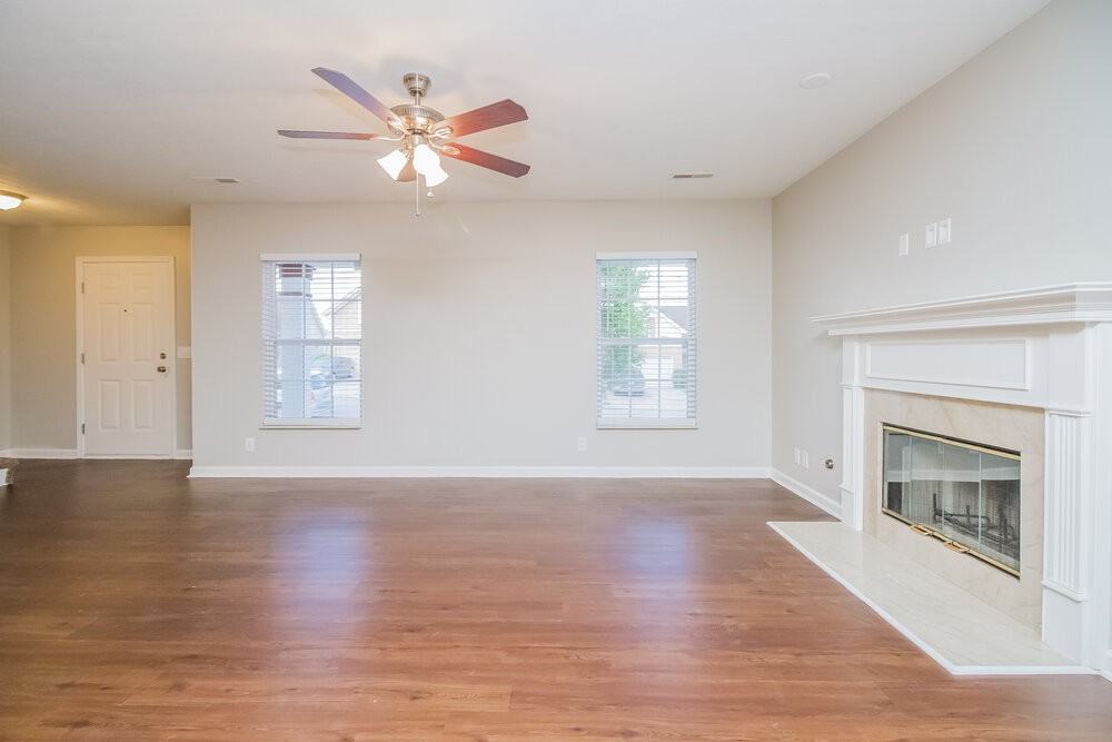 2124 Freeman Ln - Photo 5 of 18