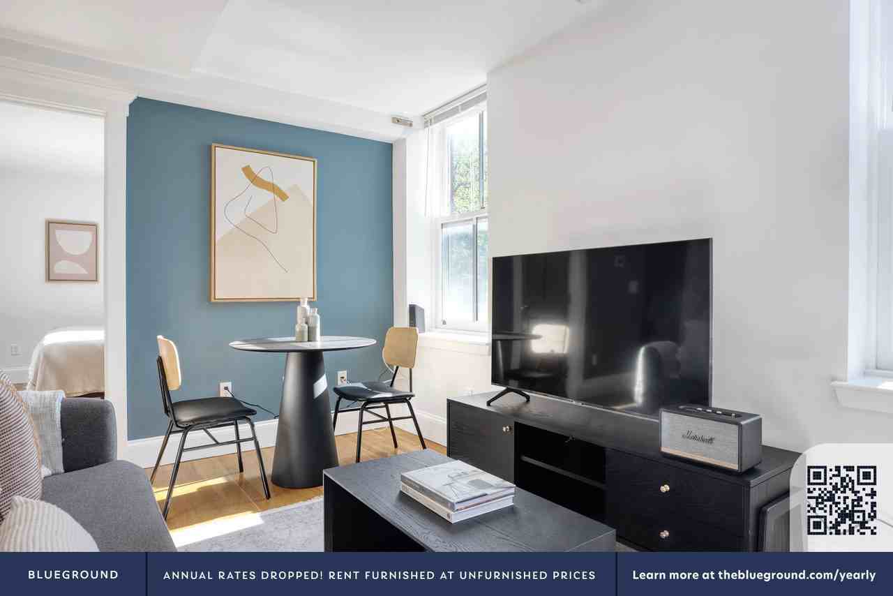 14 Derne St #827 - Photo 3 of 20