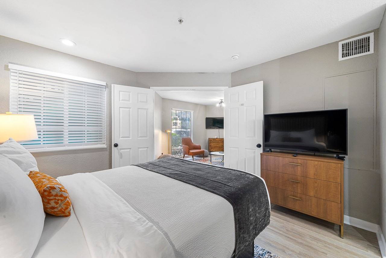 505 Pharr Rd Ne #1019274P - Photo 6 of 20