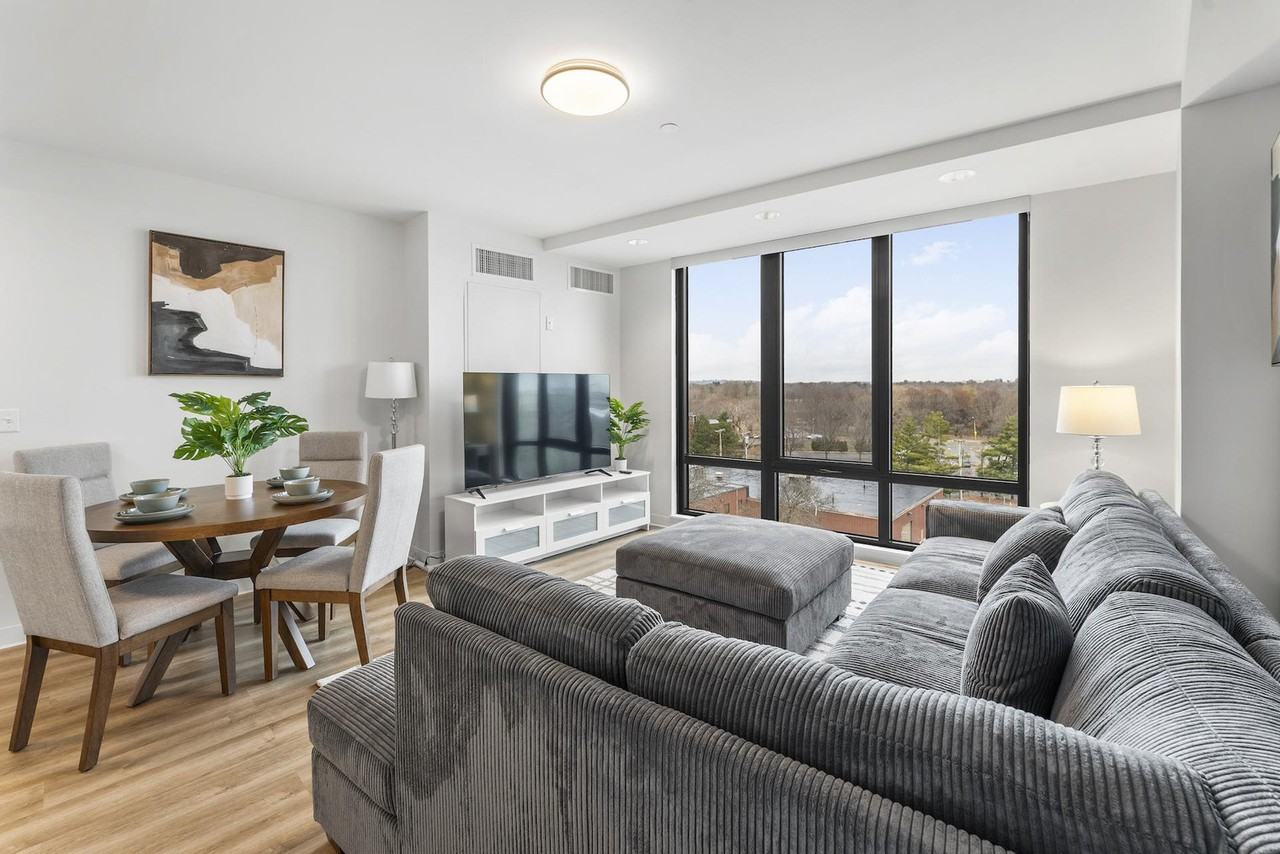 280 Western Ave #1240298P - Photo 2 of 30