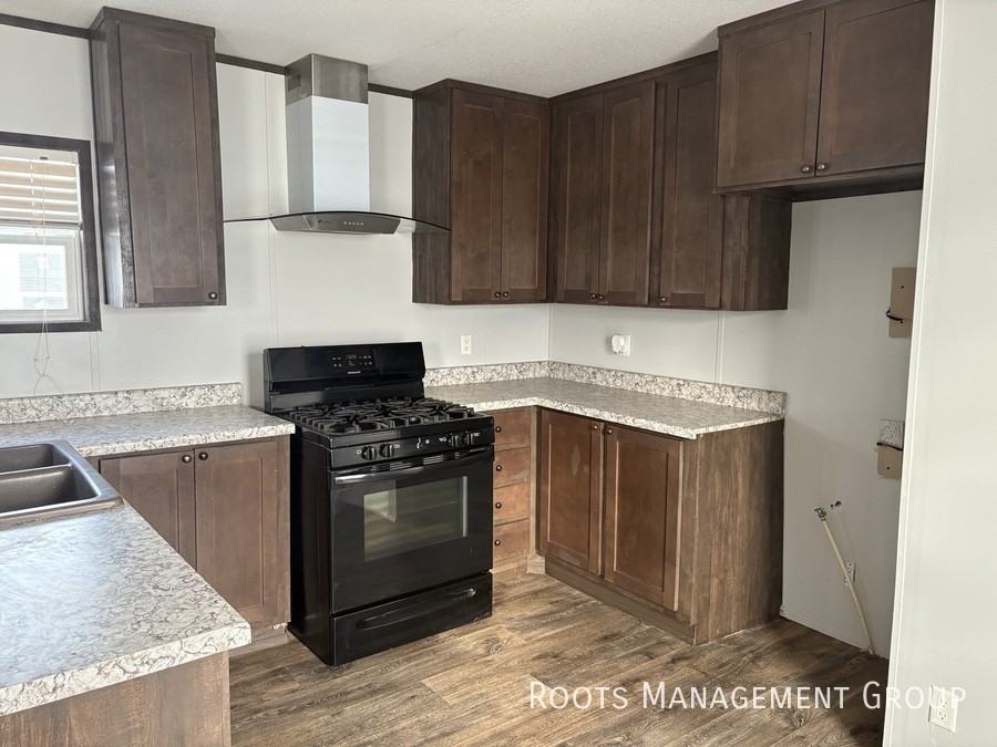 734 Bever Dr #734 - Photo 2 of 12