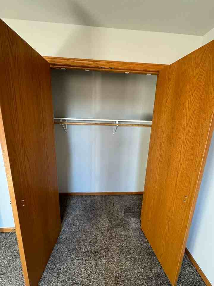 Fairhaven Court Apartments - Photo 4 of 20