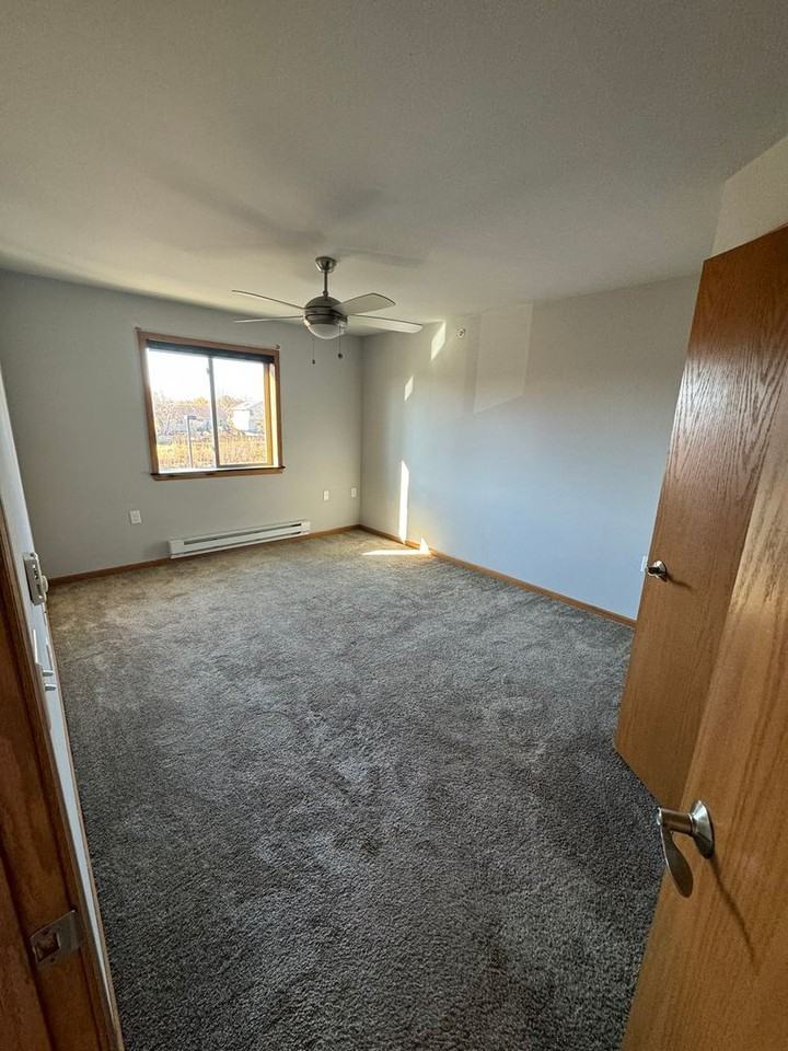 Fairhaven Court Apartments - Photo 5 of 20