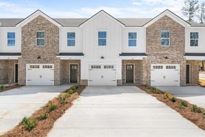 featured image of 2589 Harris Trail Rd