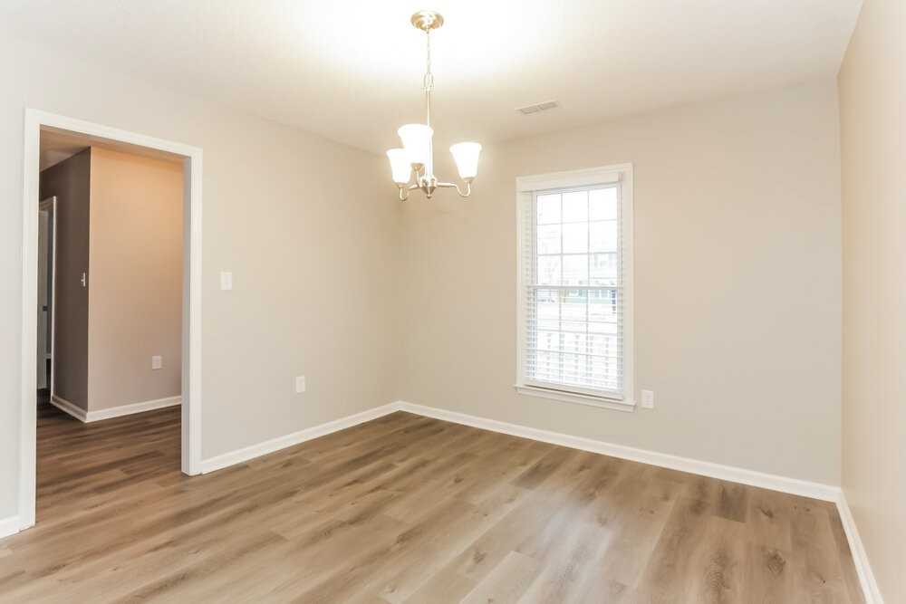 9616 Kent Village Dr - Photo 6 of 15