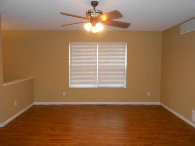 4190 Salem Dr - Photo 3 of 16