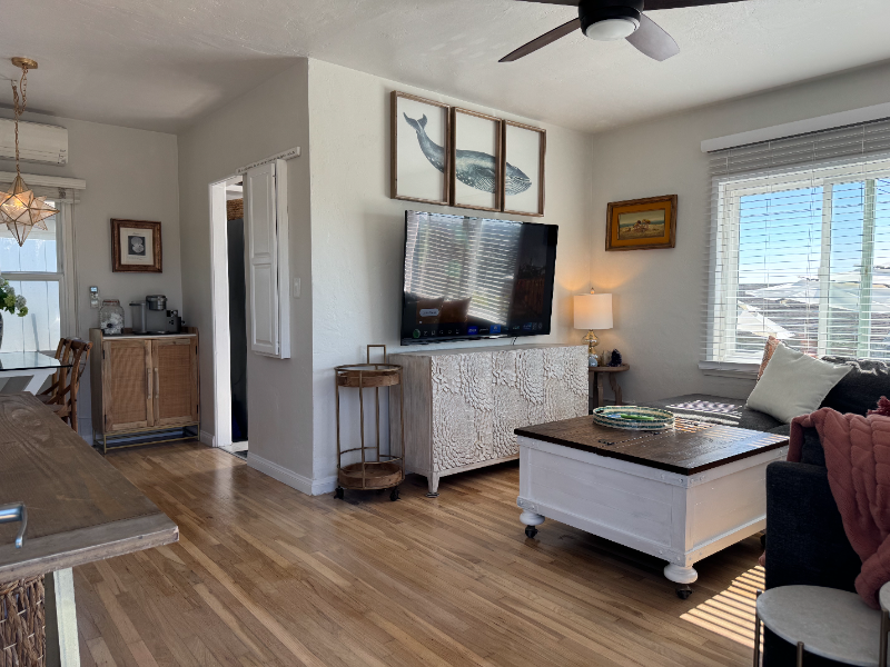 1830 Guy Street - Photo 4 of 20