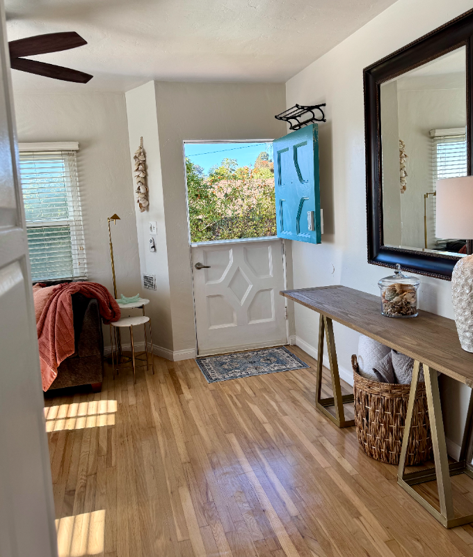 1830 Guy Street - Photo 6 of 20