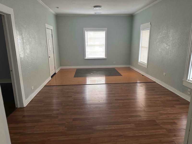 138 Morrill Ave #1 - Photo 2 of 10