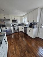 featured image of 8 Lee St