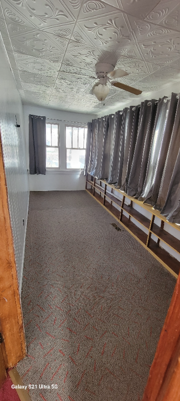 905 N 7th St - Photo 2 of 14