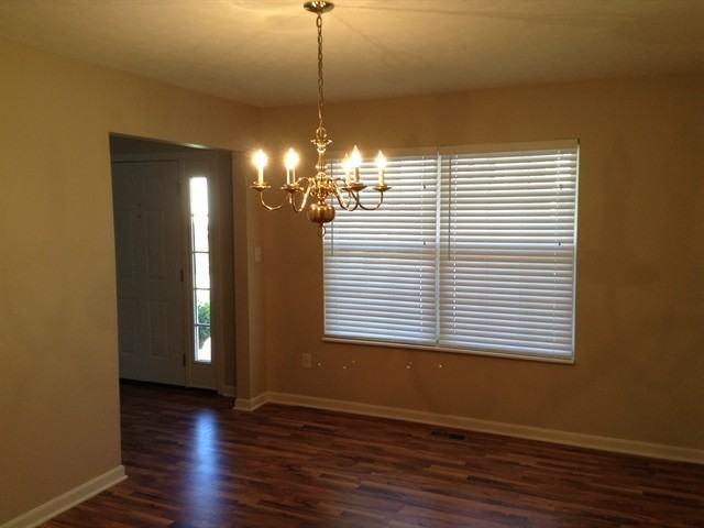 500 Park Pl - Photo 2 of 15