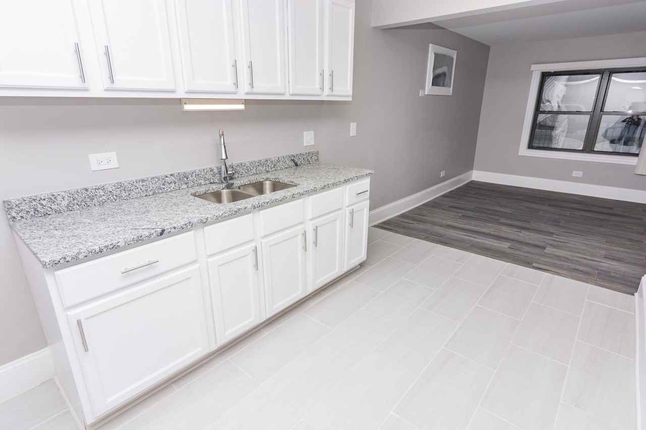 7600 S. Stewart Ave - Photo 2 of 6