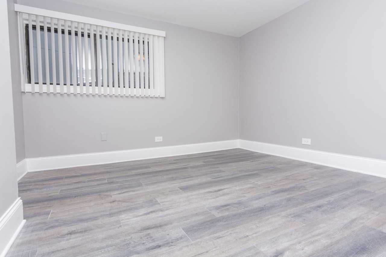 7600 S. Stewart Ave - Photo 5 of 6