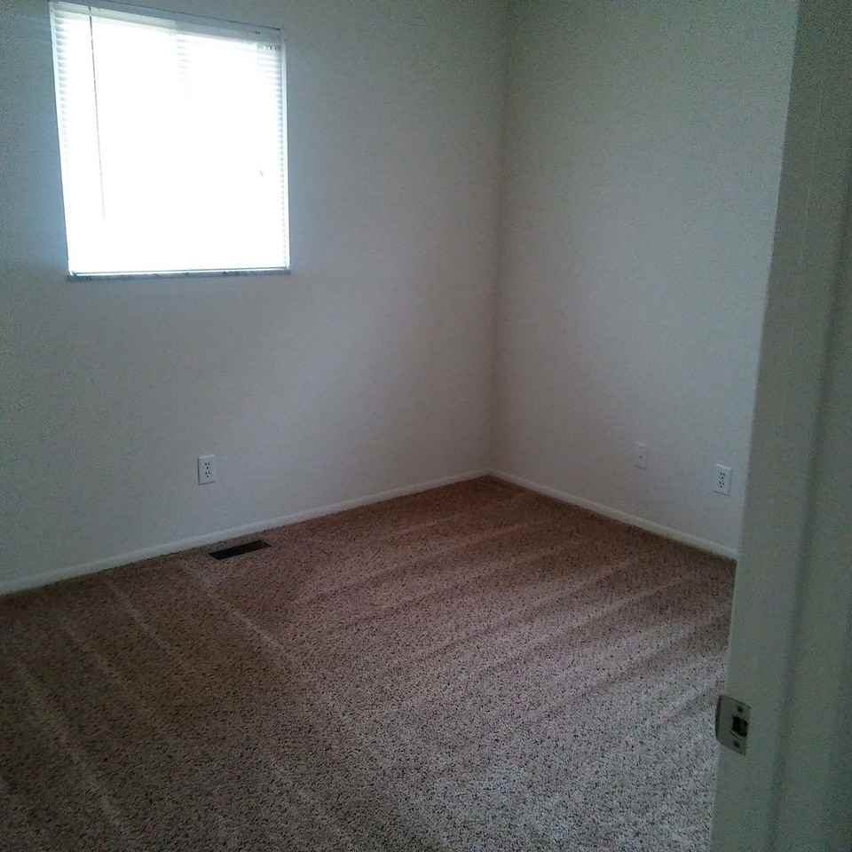 203 Marwood Ct - Photo 5 of 6