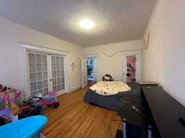 featured image of 1277 Commonwealth Ave