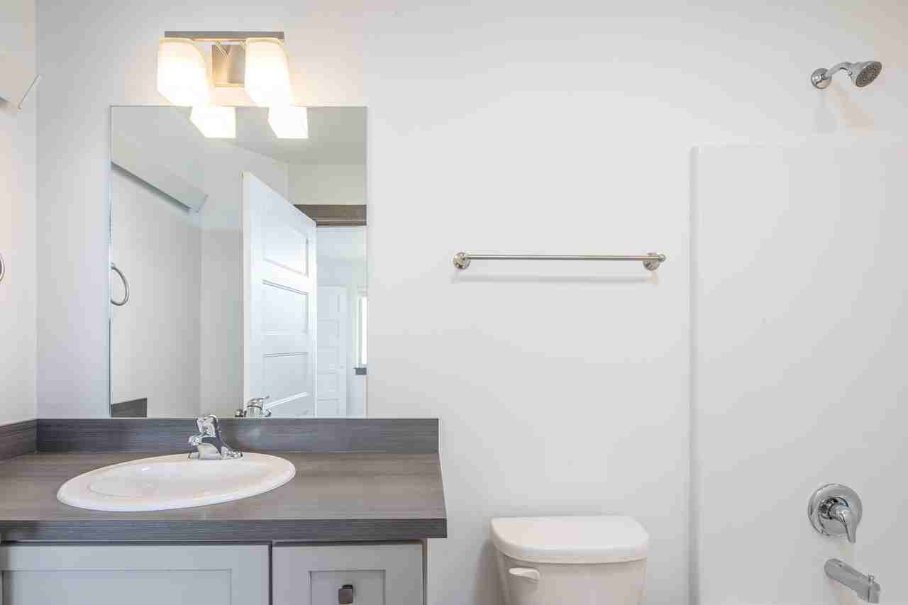 1806 Cruiser Lane - Photo 4 of 50