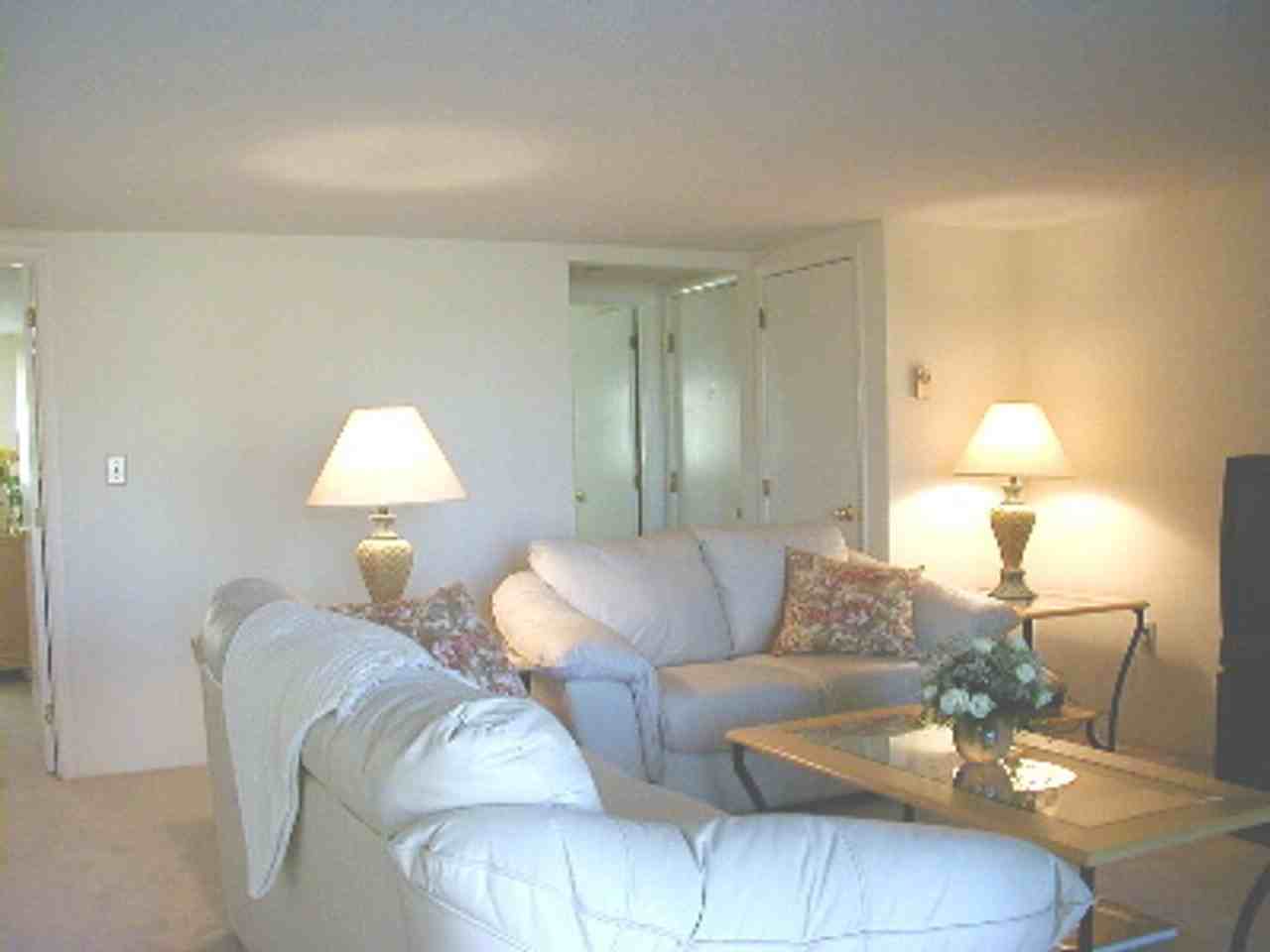 9E River Street - Photo 2 of 8