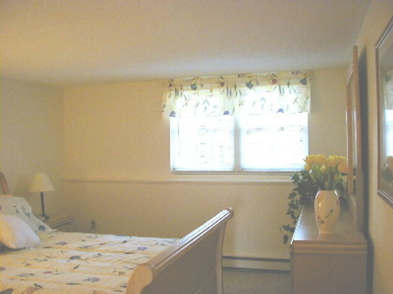 9E River Street - Photo 5 of 8