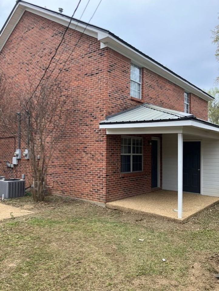 108A Tiner Dr - Photo 2 of 10