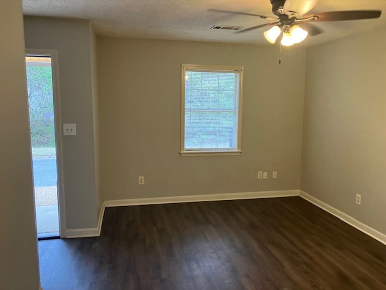 108A Tiner Dr - Photo 3 of 10