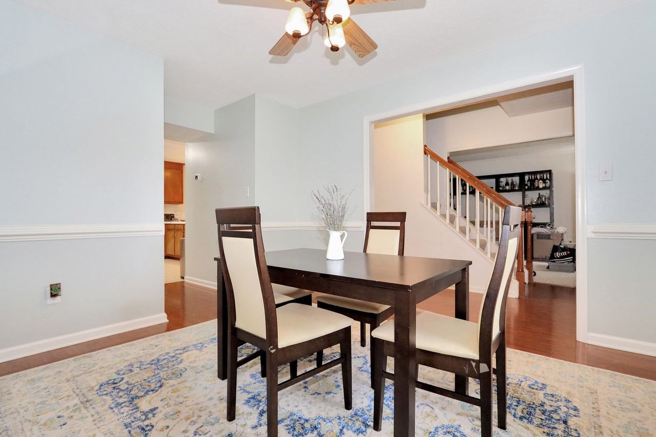 304 Charity Ln - Photo 6 of 31