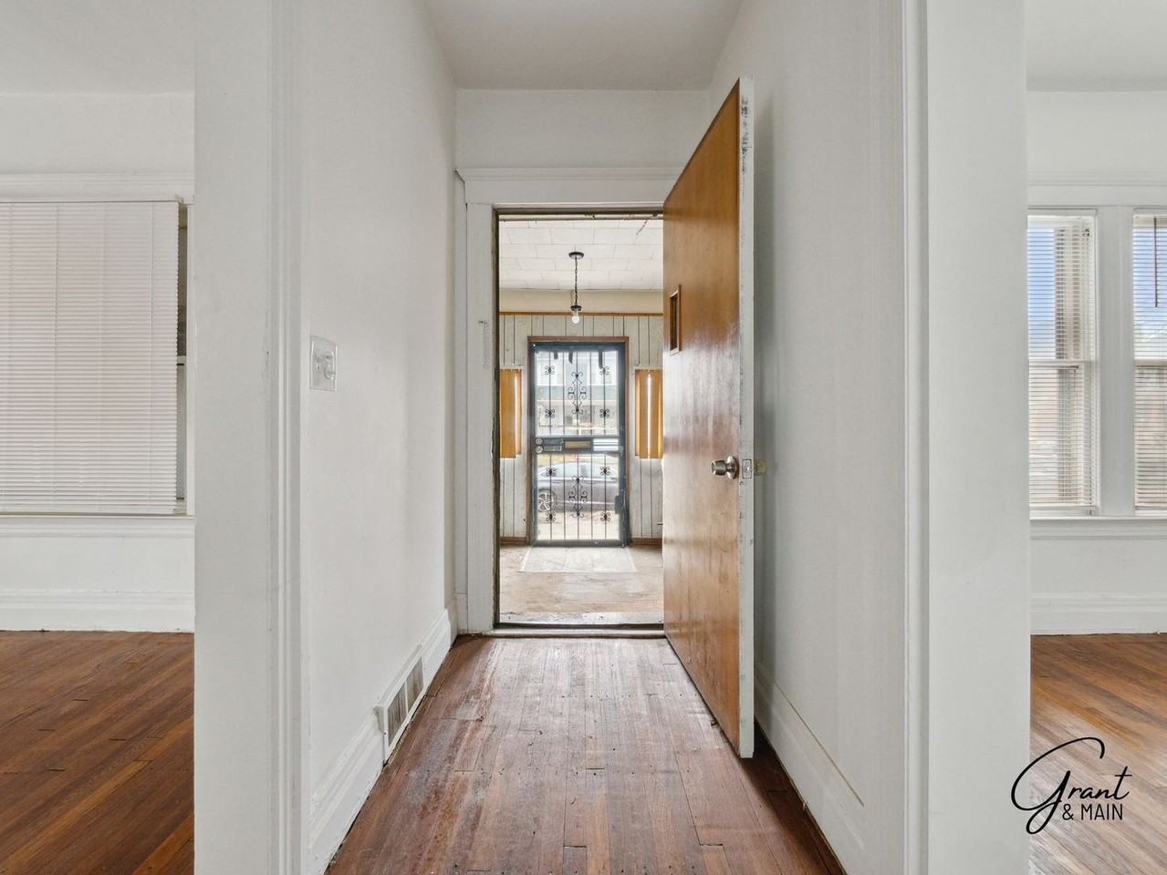 24 Tennyson St - Photo 3 of 23