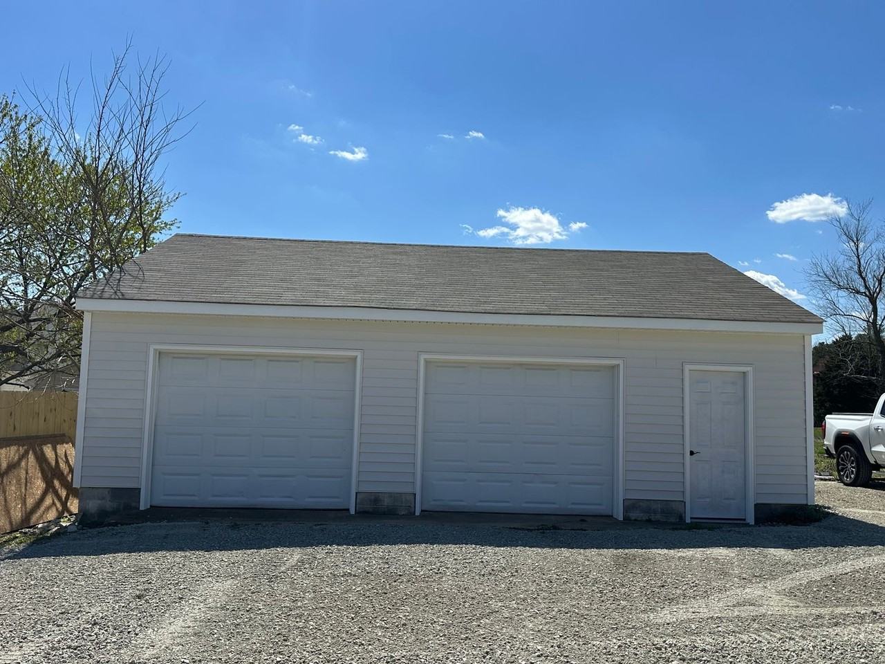 7233 Pole Green Rd - Photo 2 of 6