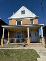 featured image of 133 E 20th Ave