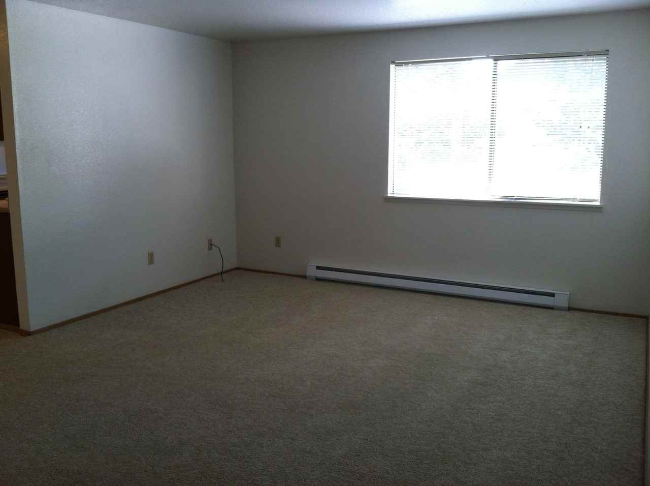 Inland Village Apartments - Photo 4 of 18